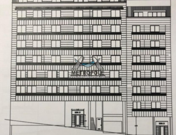First floor for sale in Centro , Ourense photo 1