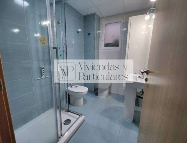 First floor for sale in Calle de Marcial, Zaragoza thumbnail 1
