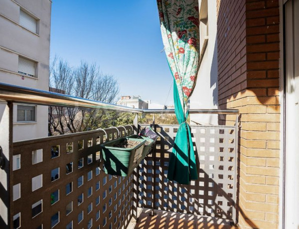 Ático en venta en  Bellvitge , Hospitalet de Llobregat photo 1
