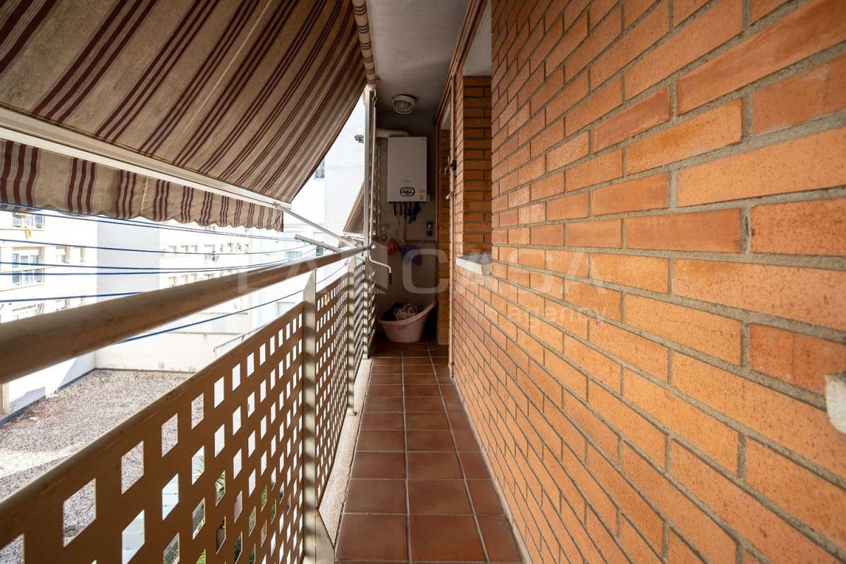Venta de ático en  Bellvitge , Hospitalet de Llobregat photo 5