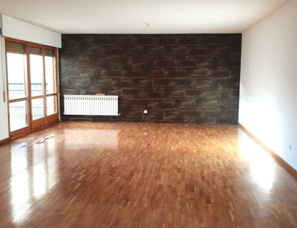 Дуплекс на продажу в Calle Alejandro Palomar, Zaragoza photo 1
