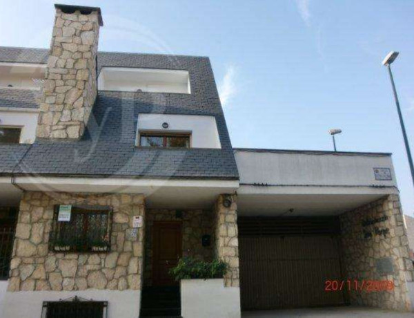 Дуплекс на продажу в Calle Alejandro Palomar, Zaragoza photo 2