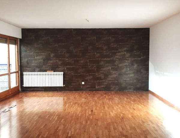 Дуплекс на продажу в Calle Alejandro Palomar, Zaragoza photo 3