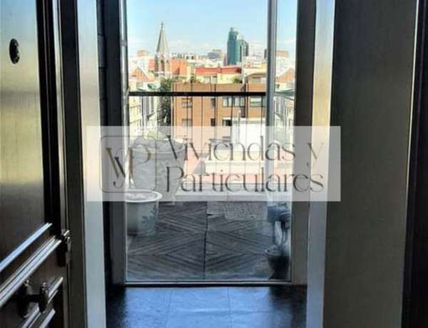 Penthouse for sale in Paseo del General Martínez Campos, Madrid photo 1