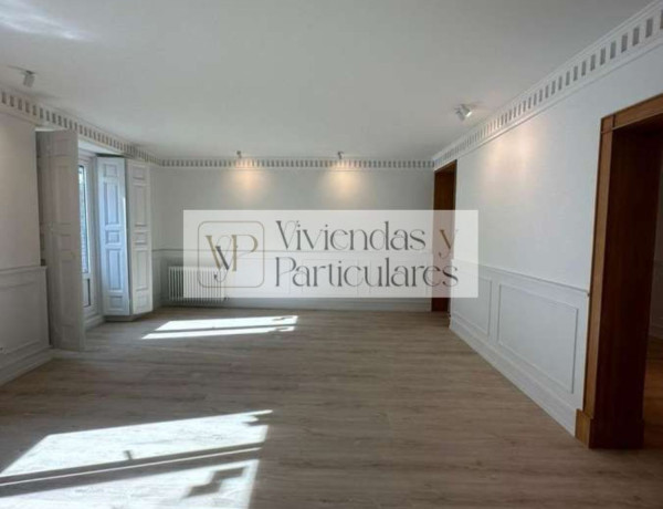 Apartment for sale in  Calle de Campoamor, Madrid photo