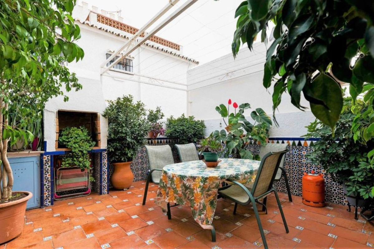 Venta de chalet adosado en Avenida Finlandia , Fuengirola photo 5