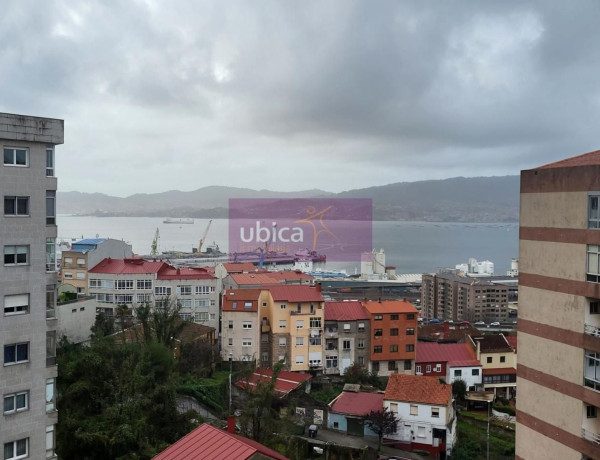 Apartment for sale in Centro urbano , Vigo photo 1