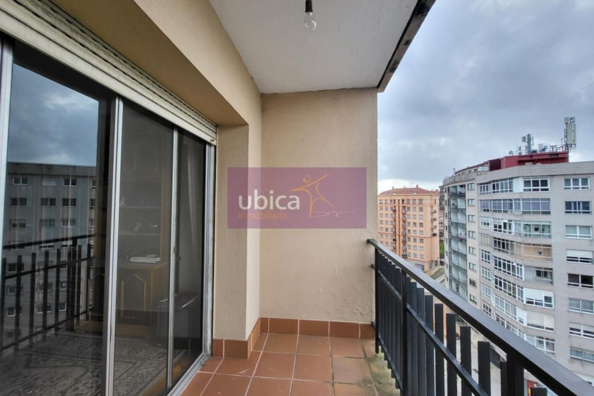 Sale of apartment in Urban center, Vigo
 photo 5