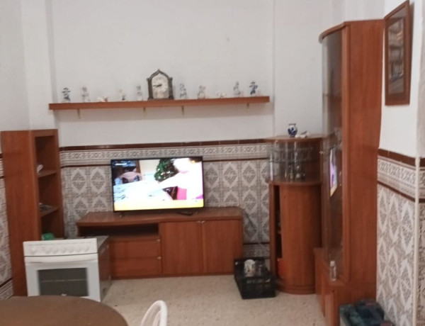 Таунхаус на продажу в , Umbrete photo 1