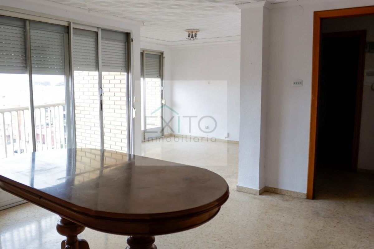 Piso en venta en avenida Reis Catolics, Benifaio
photo 5