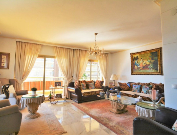 Piso en venta en  Paseo Marítimo Rey de España, Fuengirola photo 3