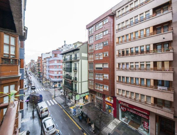 Apartment for sale in  Calle Uría, 32, Gijón photo 1