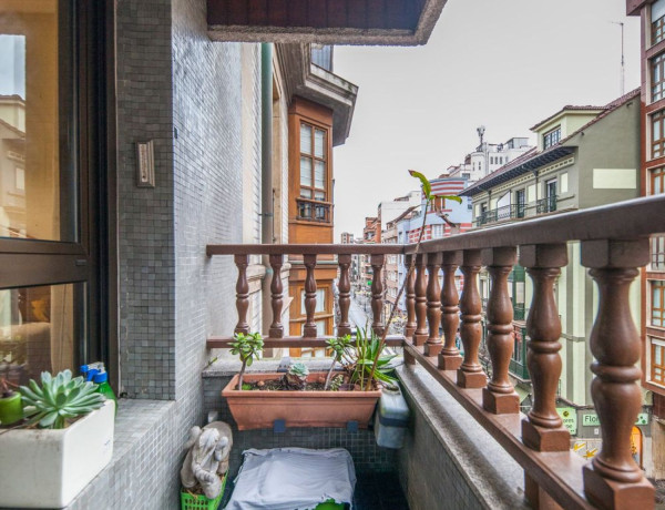 Apartment for sale in  Calle Uría, 32, Gijón photo 4