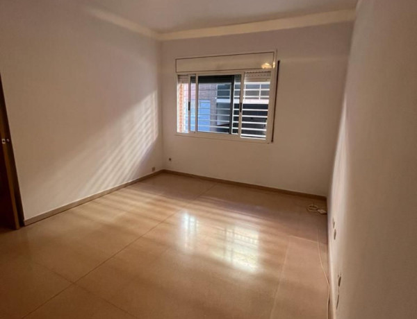Piso en venta en Riera , Cornellà de Llobregat photo 1
