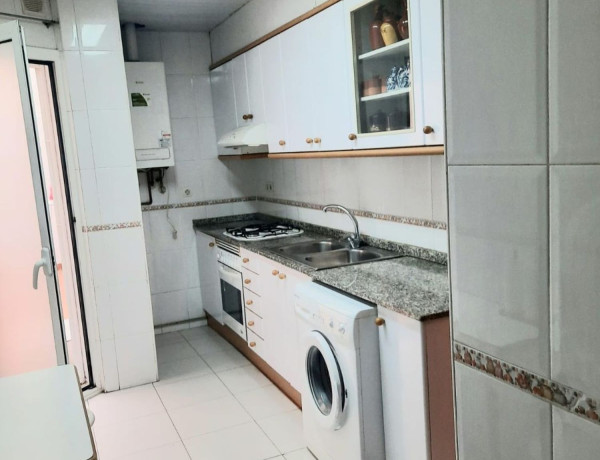 Piso en venta en Riera , Cornellà de Llobregat thumbnail 2