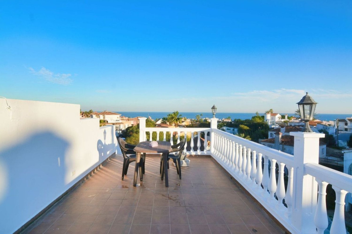 Venta de chalet adosado en  Mijas del Faro , Mijas photo 3