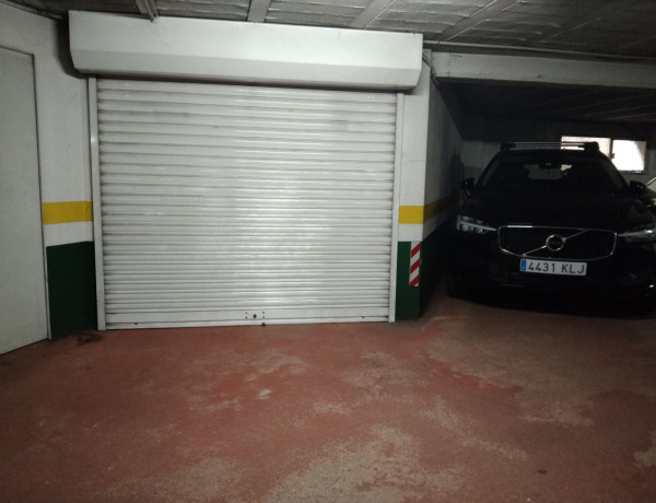 Garaje en venta en Calle Rosalía de Castro, 51 , Pontevedra photo 1