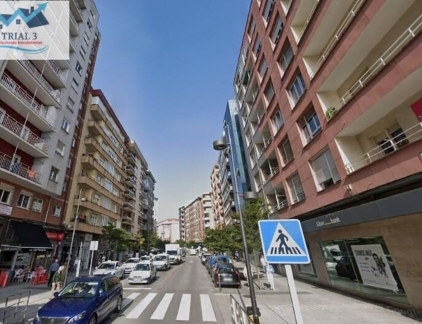 Piso en venta en Avenida de la Concordia, Camargo photo 1