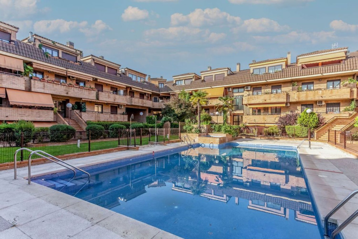Piso en venta en calle sorolla, 1, Brunete
 photo 3
