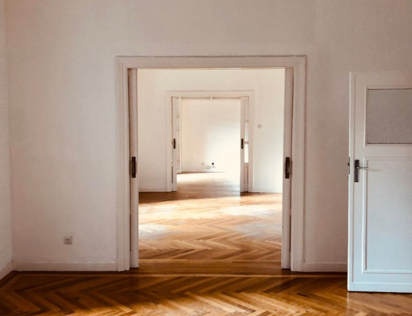 Apartment for sale in Chamartín , Madrid thumbnail 1