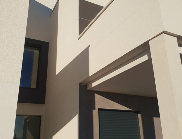 Detached villa for sale in  Valle Grande , Seseña photo 2