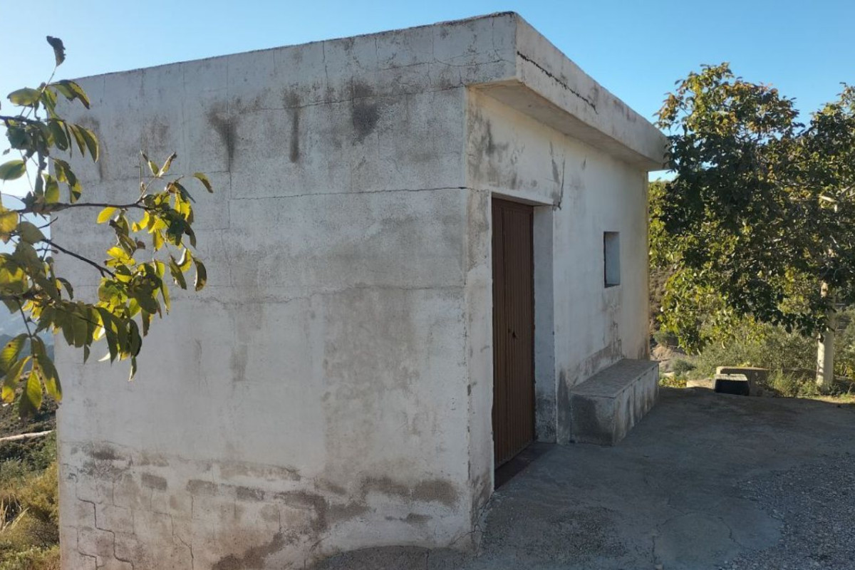 Участок земли на продажу в Эль Пинар, Гранада photo 1