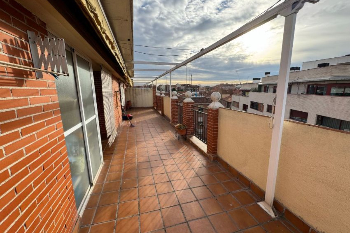 Sprzedaż duplexu w Calle negritas, Valdemoro photo 1
