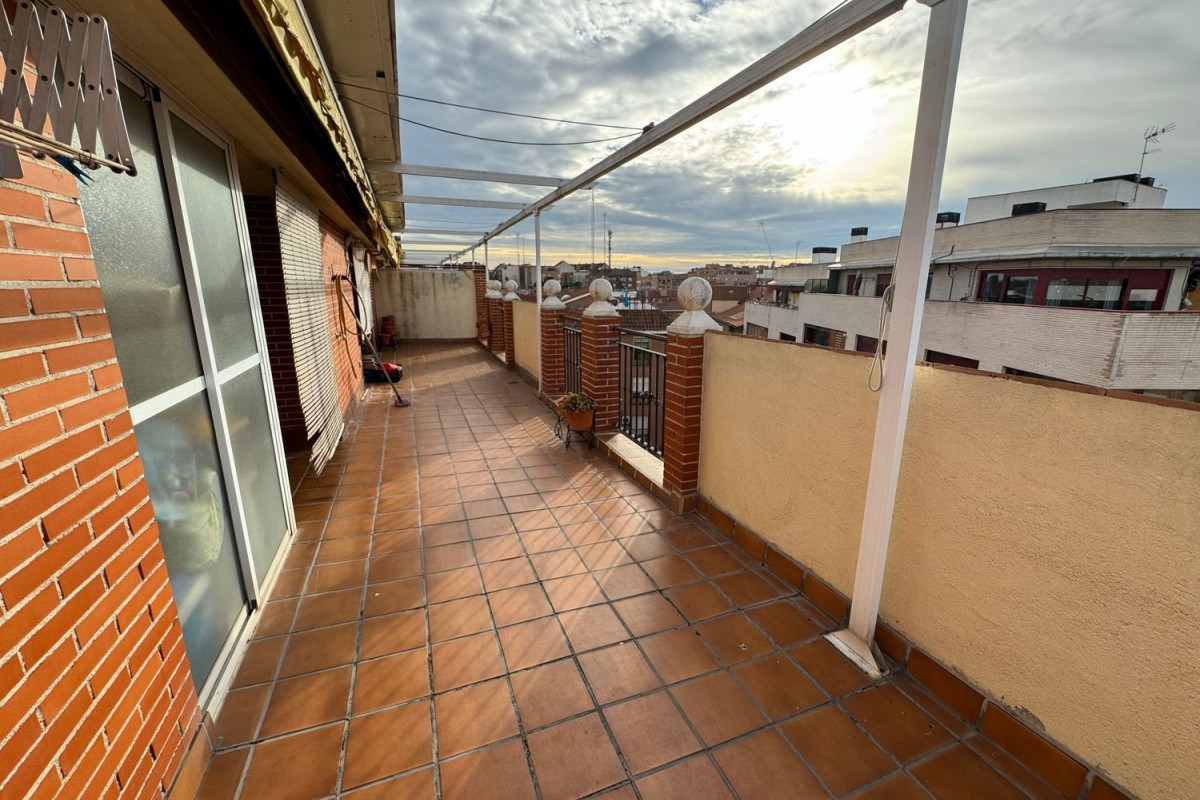 Sprzedaż duplexu w Calle negritas, Valdemoro photo 3