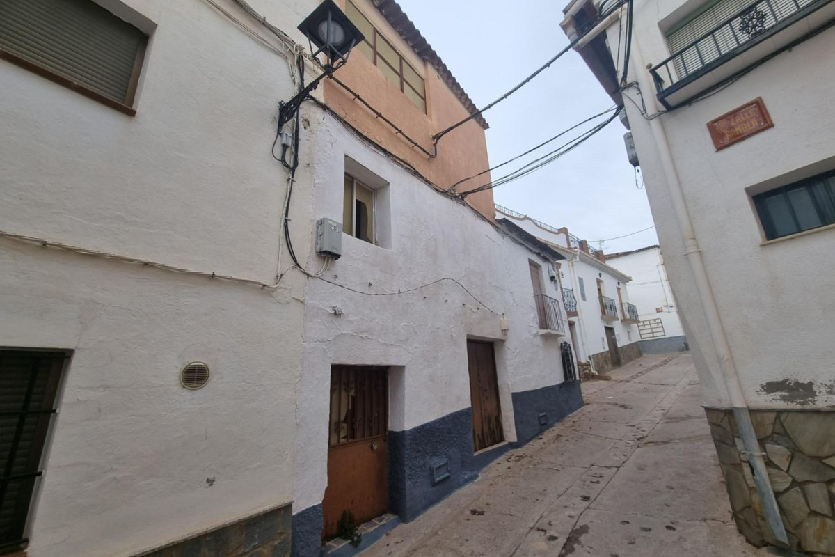 Venta de chalet adosado en , Aldeire photo 4