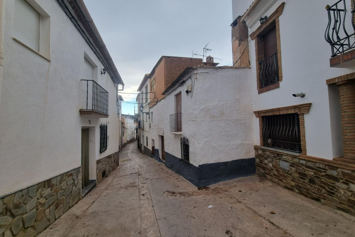 Venta de chalet adosado en , Aldeire photo 5