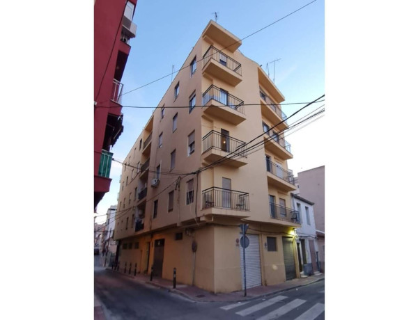 Bajo en venta en  Calle Triunfo , Molina de Segura photo 1