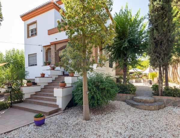 Chalet independiente en venta en  La Zubia , La Zubia photo 4
