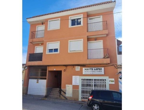 Bajo en venta en , Ceuti photo