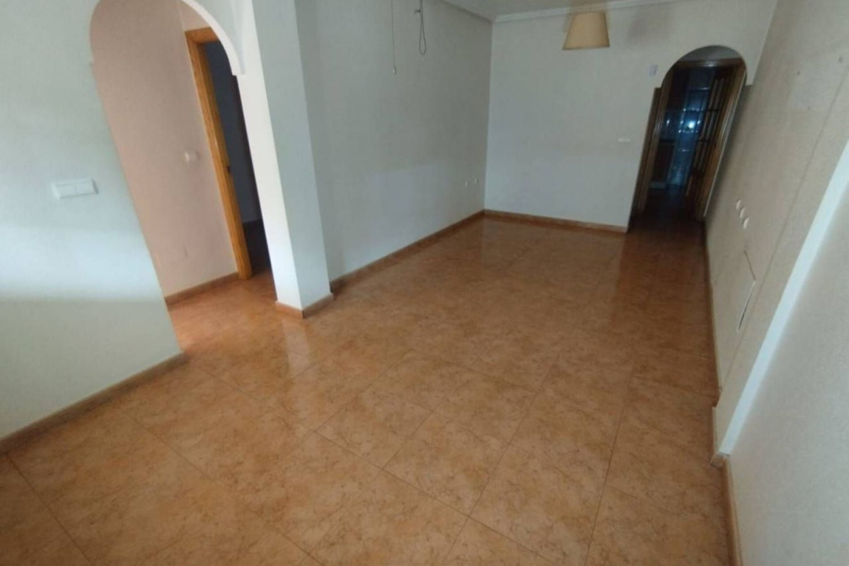 Venta de bajo en Calle Río Espinaredo, Los Alcázares
 photo 4