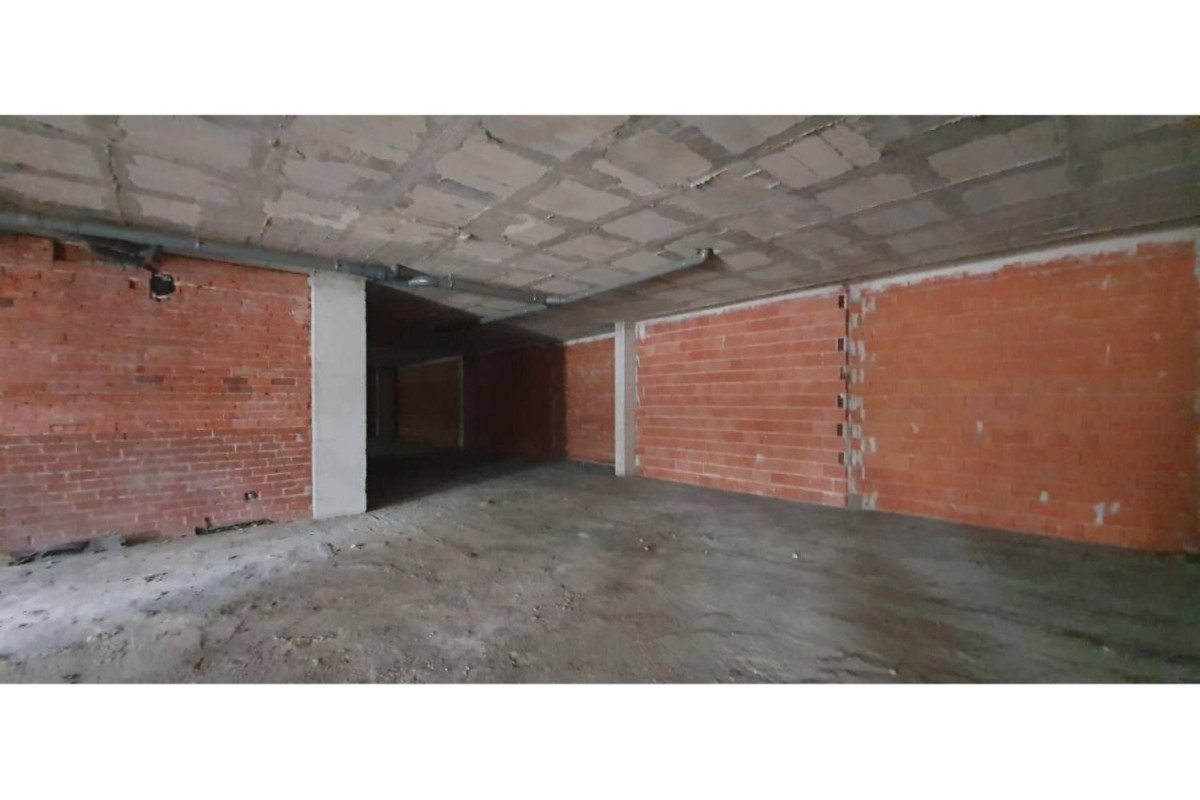 Properties for sale and rent in Spain photo 4