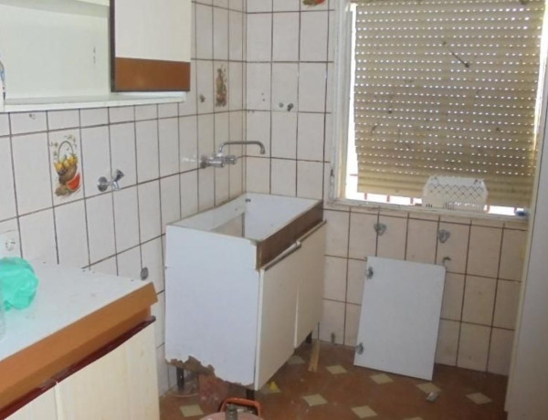 Коттедж на продажу в , Escalona photo 1