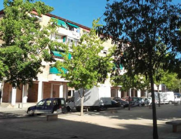 Piso en venta en  Calle la Rioja, Lleida photo 1