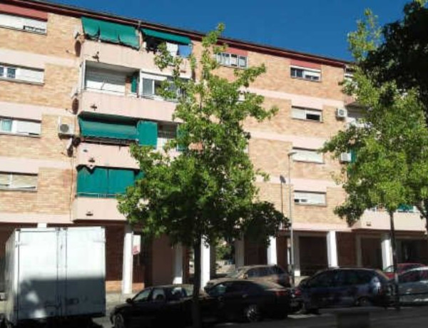 Piso en venta en  Calle la Rioja, Lleida photo 3