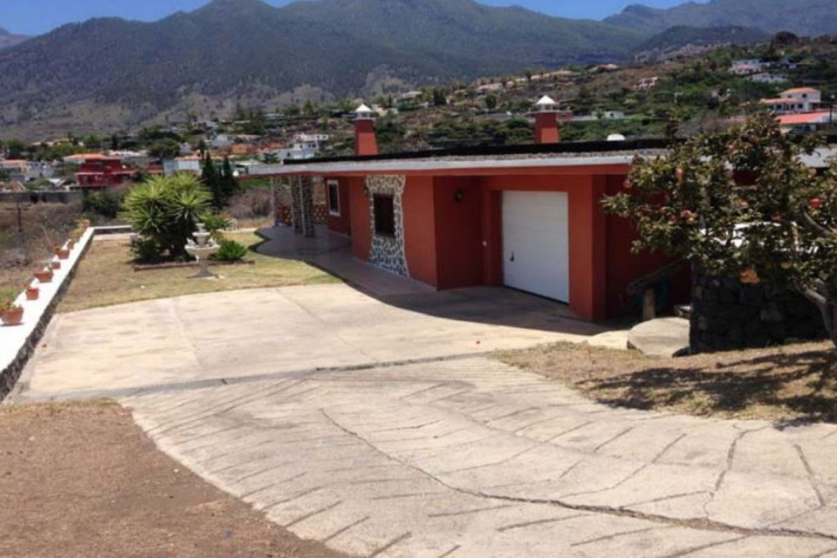 Land for sale in El Paso, Santa Cruz de Tenerife photo 1