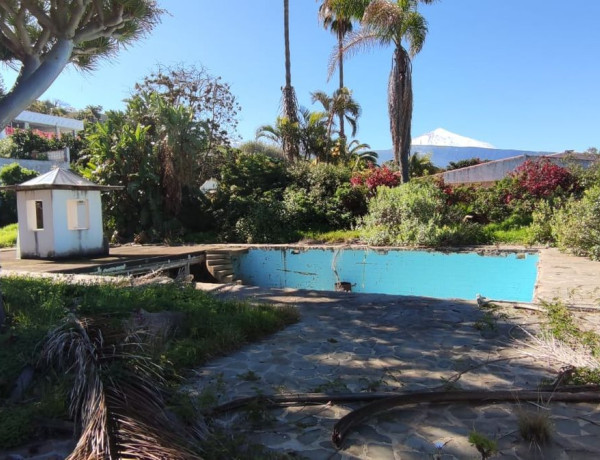 Chalet independiente en venta en Avenida las Flores, Santa Ursula thumbnail 1