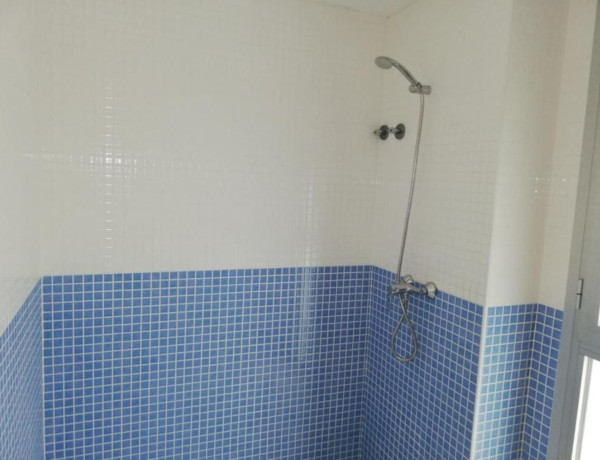 Коттедж на продажу в , Corbera de Llobregat photo 4
