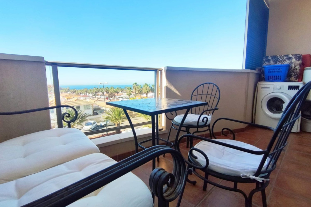 Venta de piso en Calle Quetzal, 1, Arona
photo 1