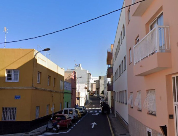 Piso en venta en Calle las Lajas, San Cristóbal de la Laguna photo 1
