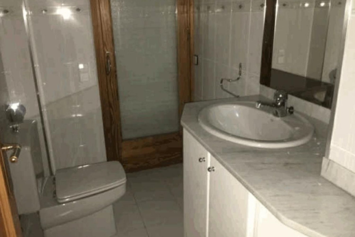 Casa o chalet independiente en venta en avenida Barcelona, Campdevánol
photo 3