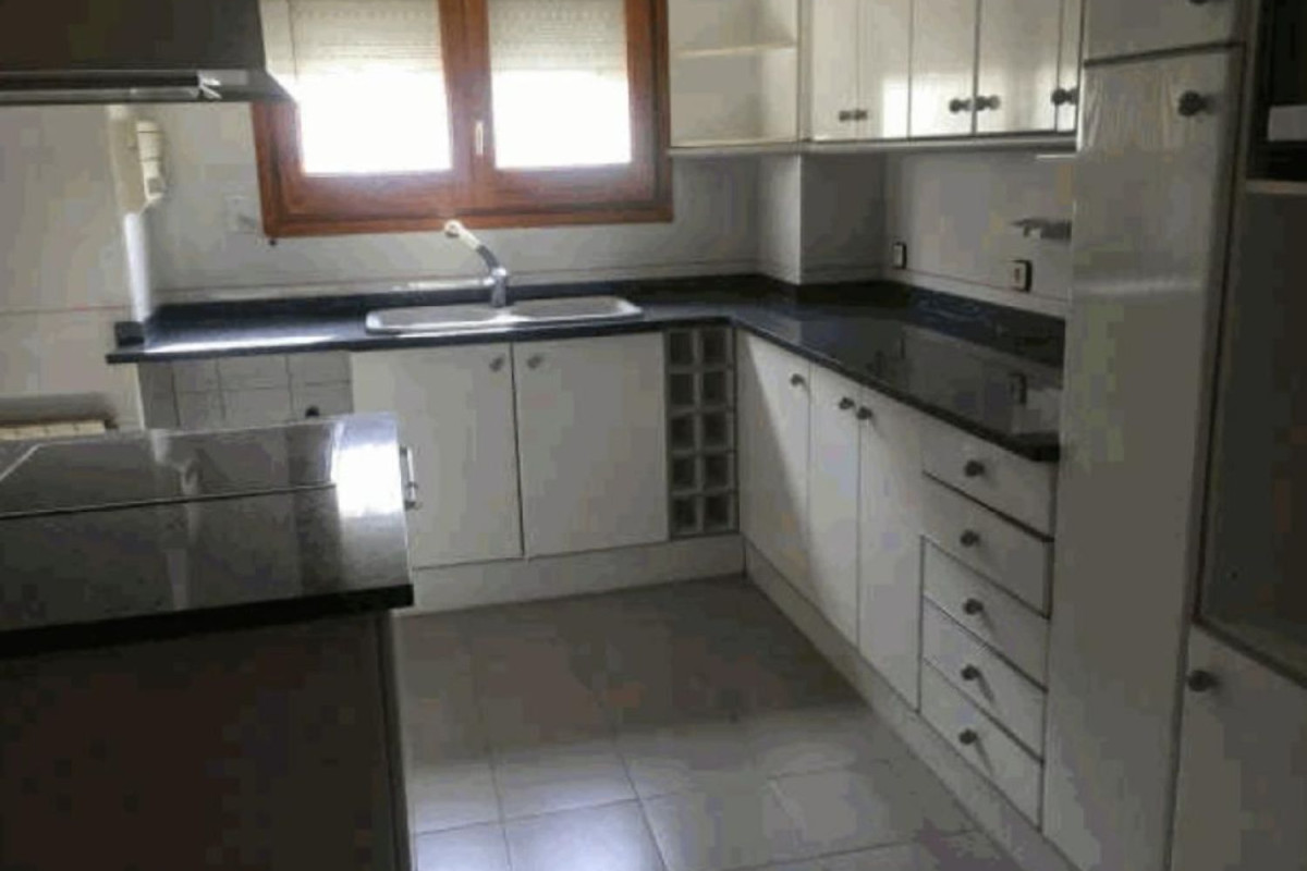 Casa o chalet independiente en venta en avenida Barcelona, Campdevánol
photo 4