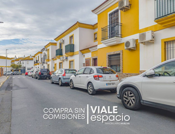 Chalet adosado en venta en , San Juan del Puerto photo 1