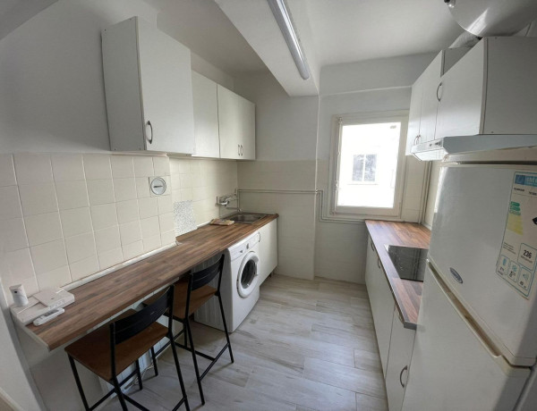 Продажа квартиры в  Calle de Santa Cruz de Tenerife, 5, Zaragoza photo 2