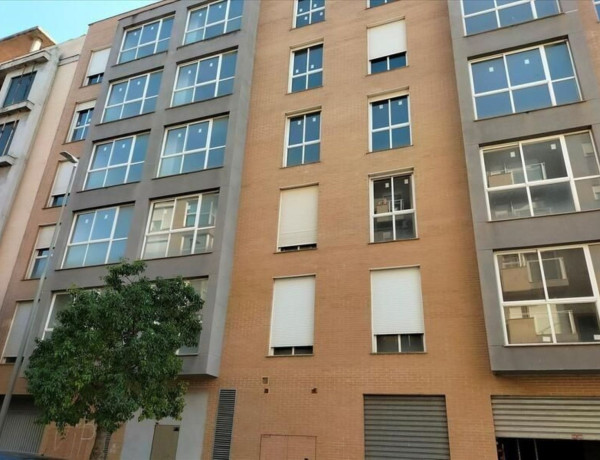 Local en venta en Carlet photo 1