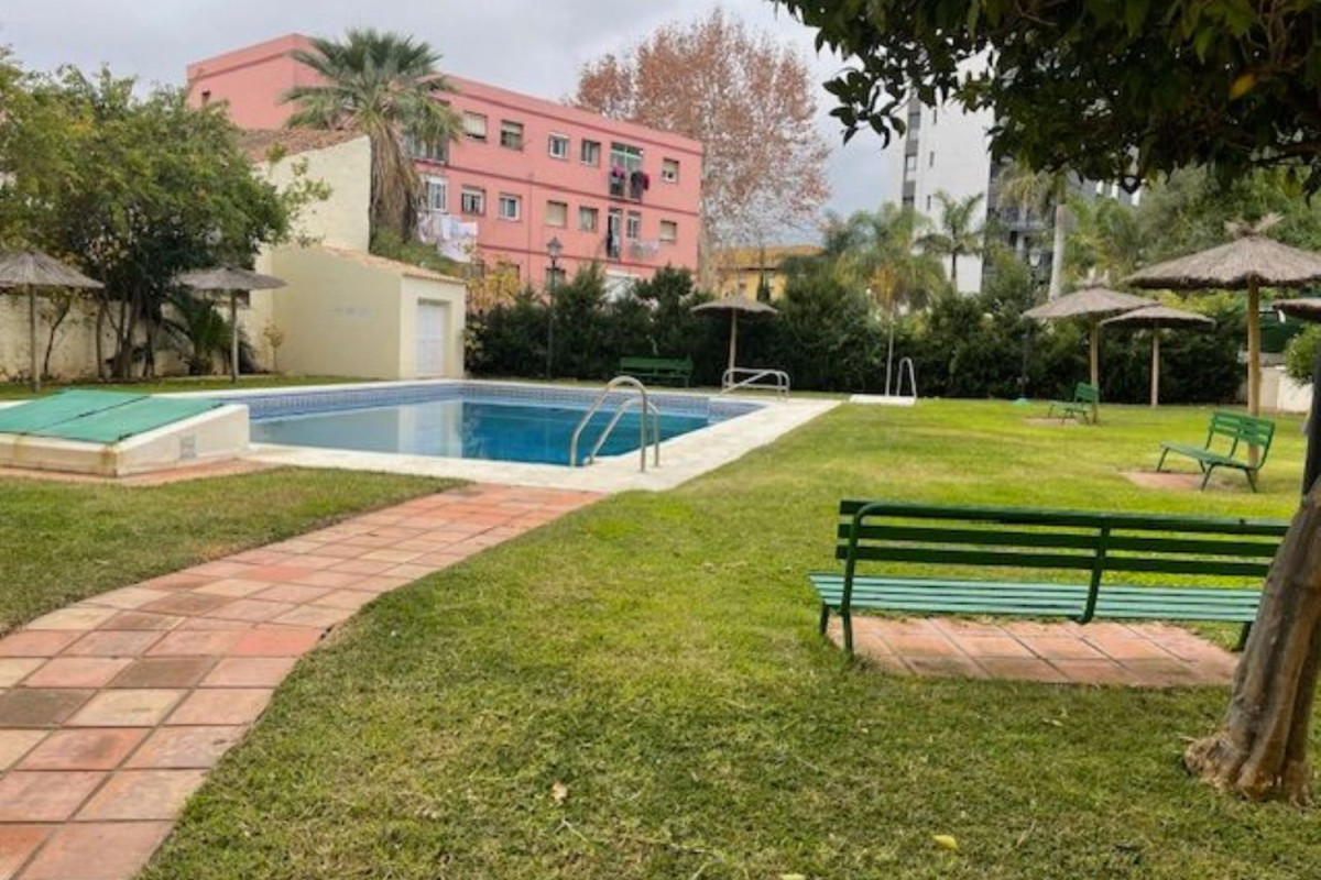 Sale of apartment in Center, Algeciras
photo 2