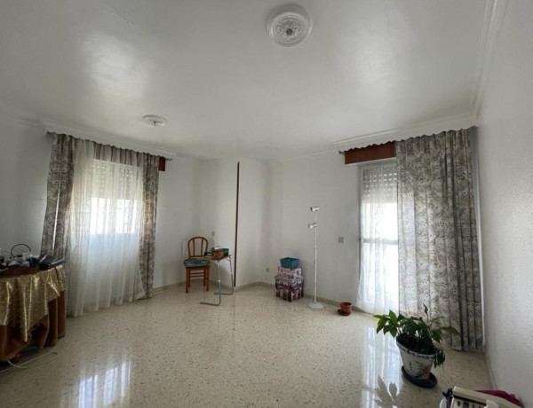 Apartment for sale in  Centro , Algeciras photo 4
